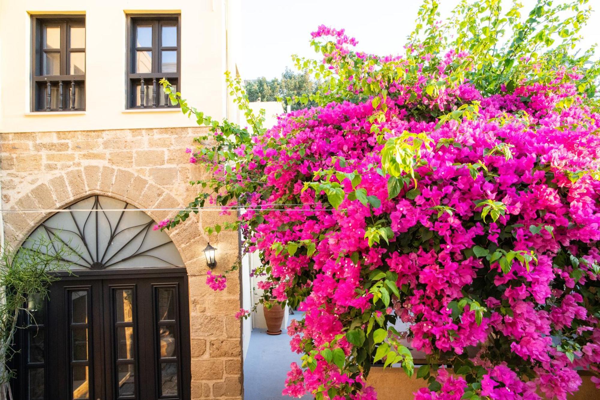 The Old Town House Lägenhet Rhodes City Exteriör bild