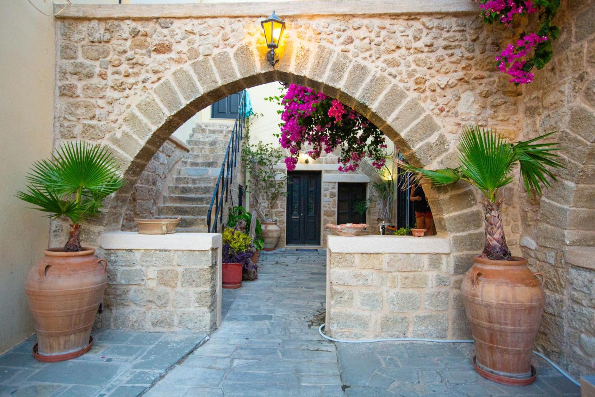 The Old Town House Lägenhet Rhodes City Exteriör bild
